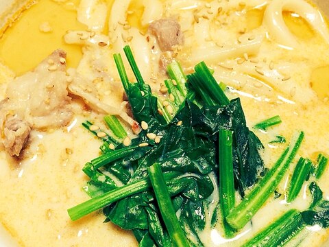 豚肉とほうれん草のごま豆乳うどん